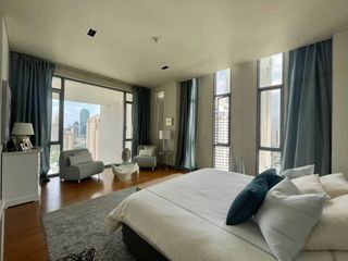Condo en venta de 3 habitaciones en Sathon, Bangkok
