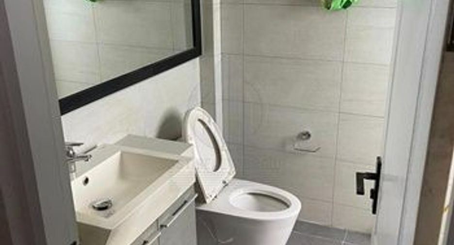 For sale 4 bedrooms house in Mueang Samut Prakan, Samut Prakan