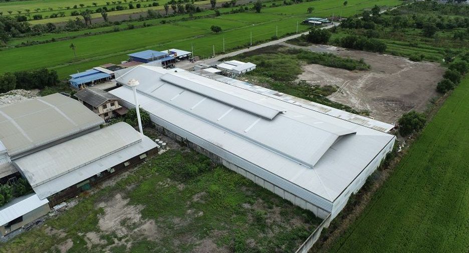 For sale 5 Beds warehouse in Lat Lum Kaeo, Pathum Thani