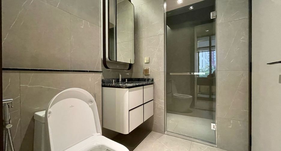Condo en alquiler de 2 habitaciones en Watthana, Bangkok