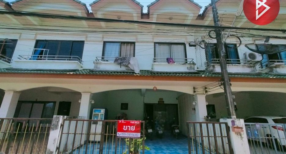 For sale 5 bed townhouse in Tha Sae, Chumphon
