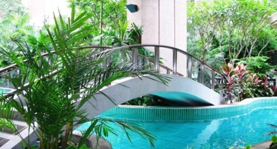 For sale 4 bedrooms condo in Pathum Wan, Bangkok