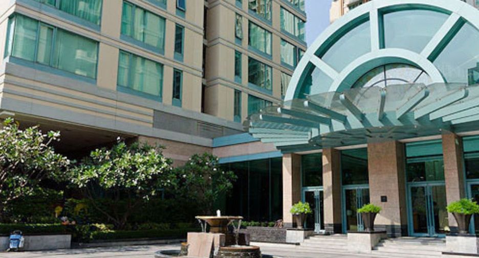 For sale 4 bedrooms condo in Pathum Wan, Bangkok