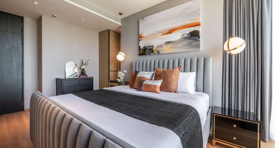 For rent 2 bedrooms condo in Khlong Toei, Bangkok