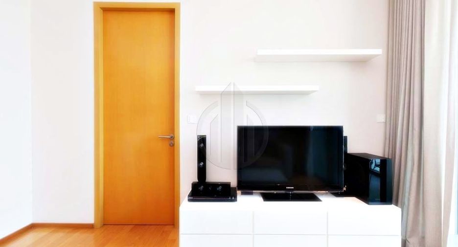 For rent and for sale 1 bed condo in Khlong Toei, Bangkok