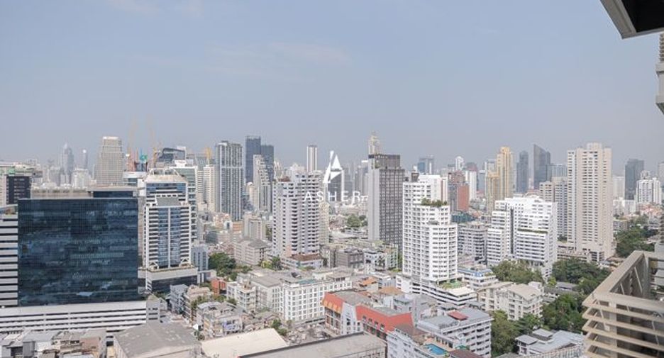 Wohnung zur Miete mit 3 Zimmer in Khlong Toei, Bangkok