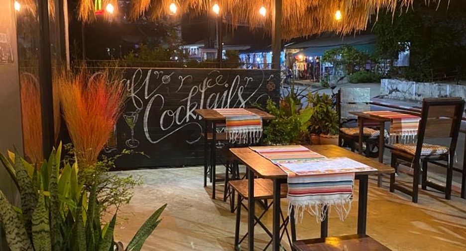 For sale 3 bedrooms retail Space in Ko Samui, Surat Thani