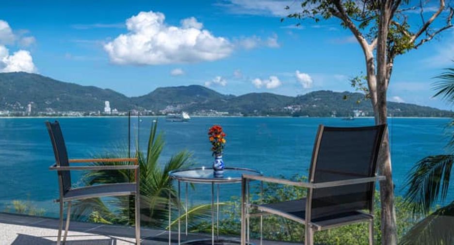 For rent and for sale 5 bedrooms villa in Kathu, Phuket