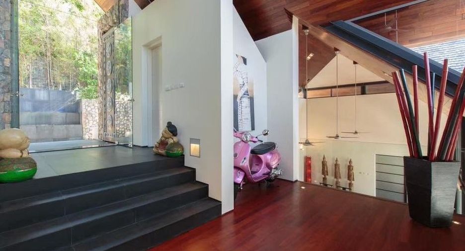 For rent and for sale 5 bedrooms villa in Kathu, Phuket