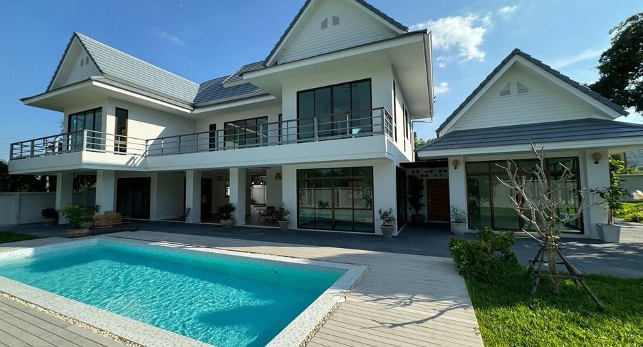 出售 3 卧室 别墅 在 Sattahip, Chon Buri