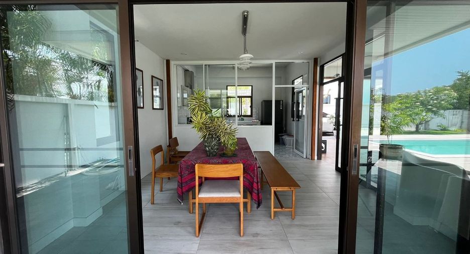 出售 3 卧室 别墅 在 Sattahip, Chon Buri