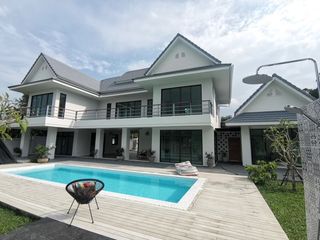 À vendre 3 chambres villa à Bang Saray, Pattaya