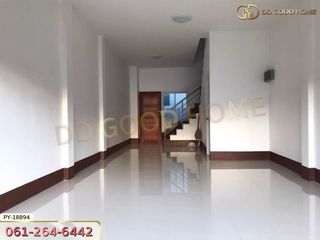 For sale 3 bed retail Space in Mueang Mukdahan, Mukdahan