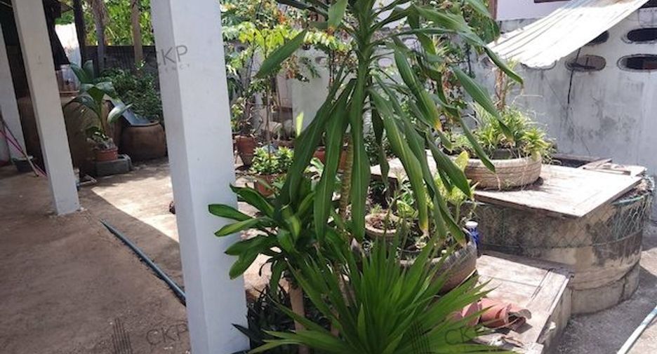 For sale 4 bed house in Mueang Uttaradit, Uttaradit