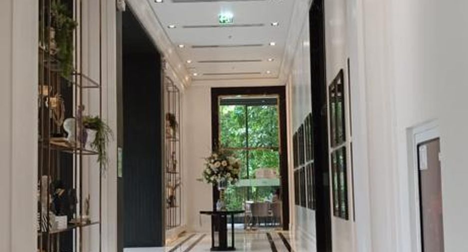 For rent 1 bed apartment in Pathum Wan, Bangkok