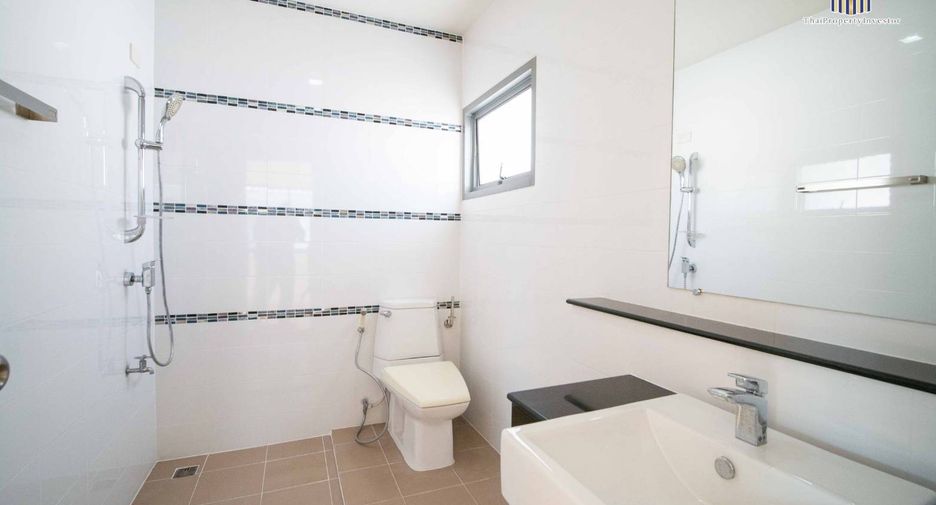 For sale 3 bed house in Pak Kret, Nonthaburi