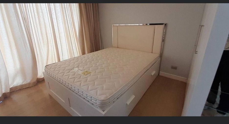 For rent 3 bedrooms condo in Bang Lamung, Chonburi