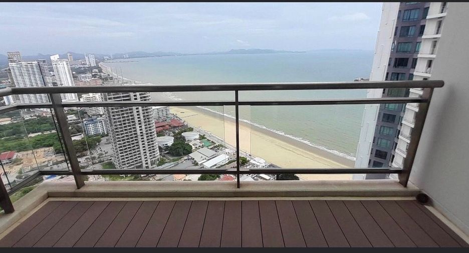 For rent 3 bedrooms condo in Bang Lamung, Chonburi