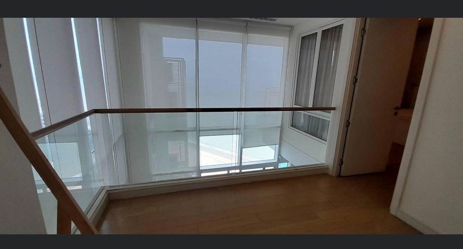 For rent 3 bedrooms condo in Bang Lamung, Chonburi