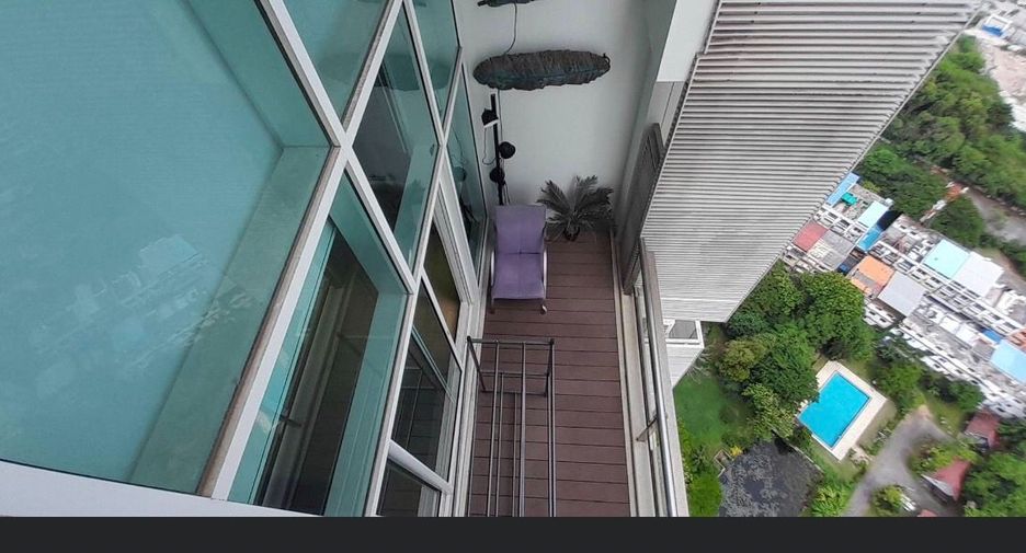 For rent 3 bedrooms condo in Bang Lamung, Chonburi
