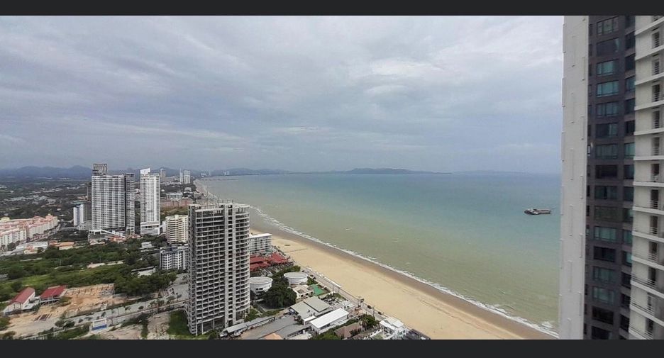 For rent 3 bedrooms condo in Bang Lamung, Chonburi