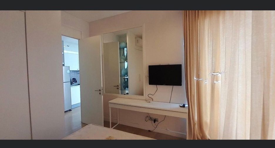 For rent 3 bedrooms condo in Bang Lamung, Chonburi
