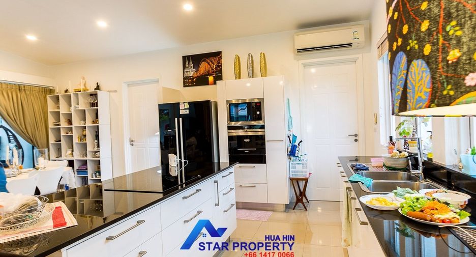 For sale 3 Beds villa in Hua Hin, Prachuap Khiri Khan
