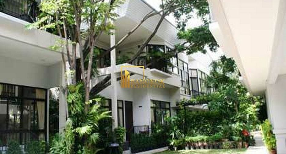 For rent 4 ベッドルーム house in Khlong Toei, Bangkok