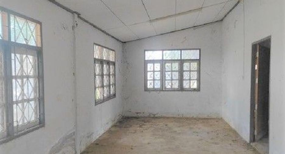 出售 2 卧室 独立屋 在 Khwao Sin Rin, Surin