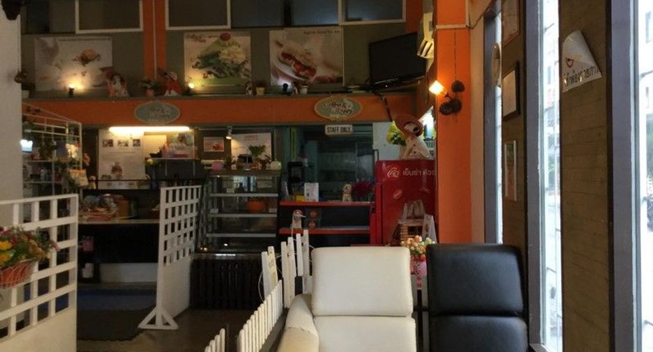 Gewerbefläche zum Kauf mit 2 Zimmer in Lak Si, Bangkok