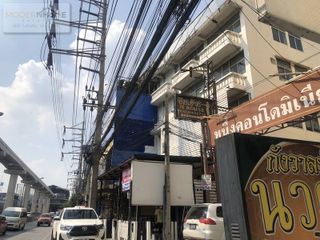 For sale 2 bed retail Space in Lak Si, Bangkok