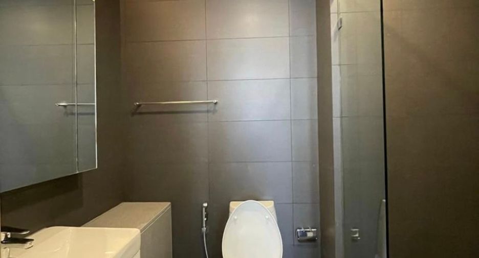 Wohnung zur Miete mit 2 Zimmer in Pathum Wan, Bangkok