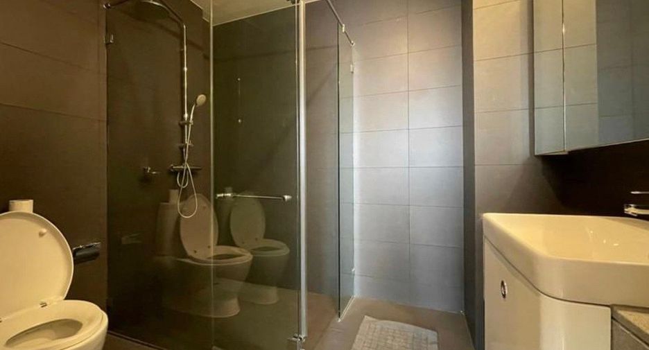 Wohnung zur Miete mit 2 Zimmer in Pathum Wan, Bangkok