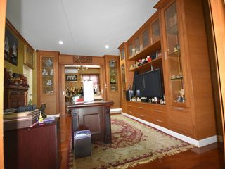 For sale 5 bedrooms apartment in Bang Na, Bangkok