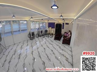 For rent 4 Beds retail Space in Thon Buri, Bangkok
