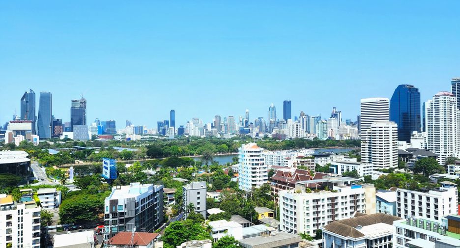 For rent and for sale 3 bedrooms condo in Khlong Toei, Bangkok