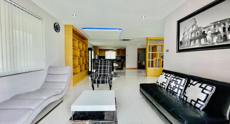 Villa zur Miete mit 4 Zimmer in Bang Lamung, Chonburi
