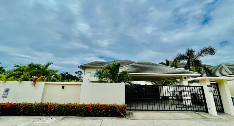 Villa zur Miete mit 4 Zimmer in Bang Lamung, Chonburi