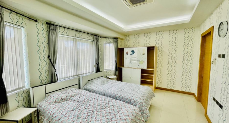 Villa zur Miete mit 4 Zimmer in Bang Lamung, Chonburi