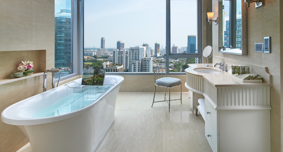 For rent 1 bed condo in Pathum Wan, Bangkok