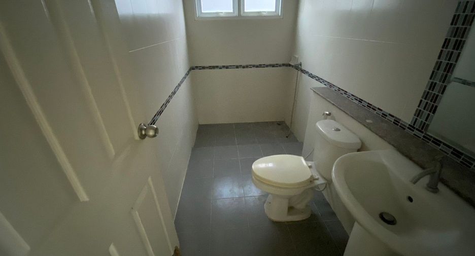 Casa en venta de 3 habitaciones en San Sai, Chiang Mai