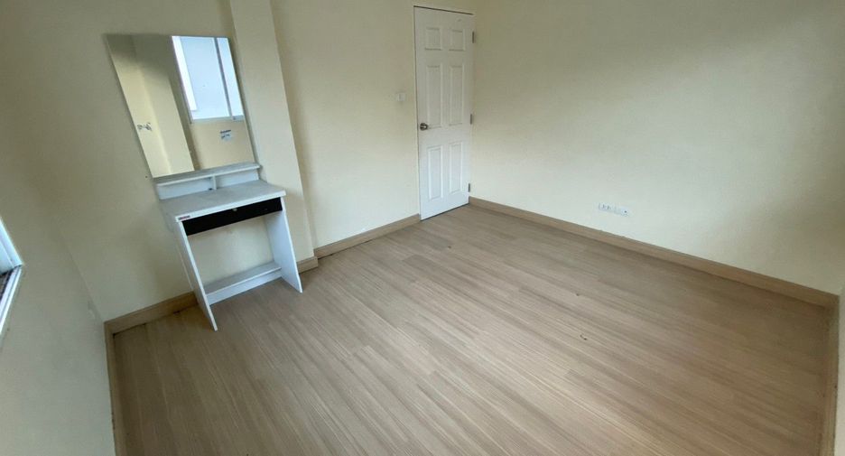 Casa en venta de 3 habitaciones en San Sai, Chiang Mai