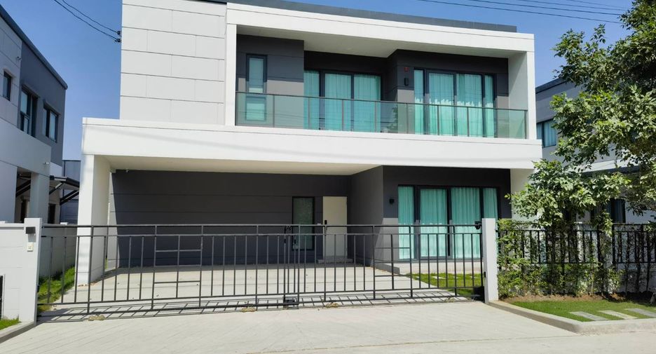 For sale 4 bedrooms house in Bang Phli, Samut Prakan