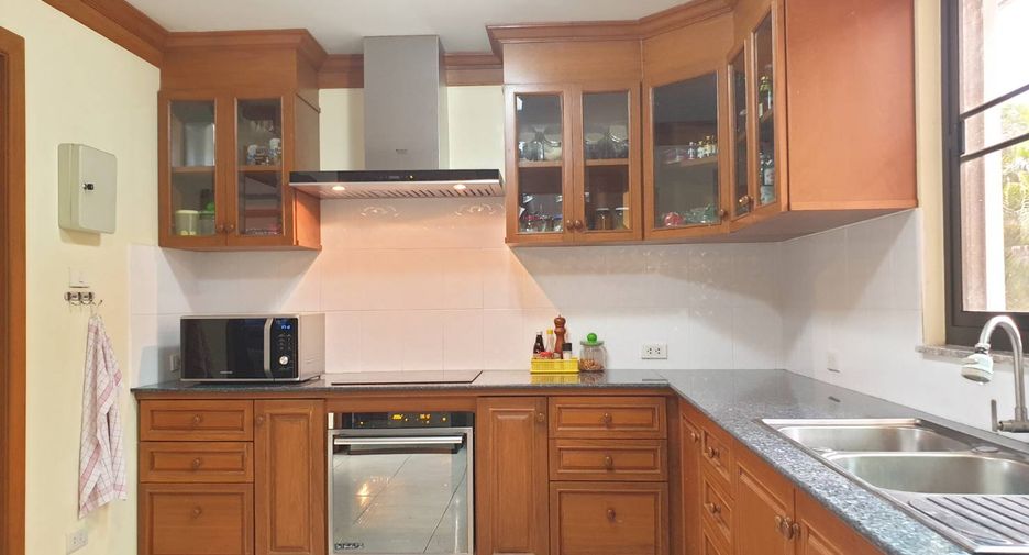 Продажа 4 спальни вилла в Мае Он, Чианг Маи