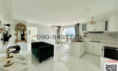 For rent 2 bedrooms condo in Chatuchak, Bangkok