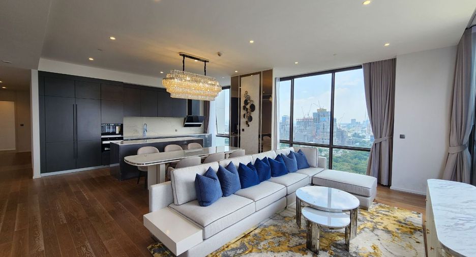 For rent そして for sale 3 ベッドルーム condo in Pathum Wan, Bangkok