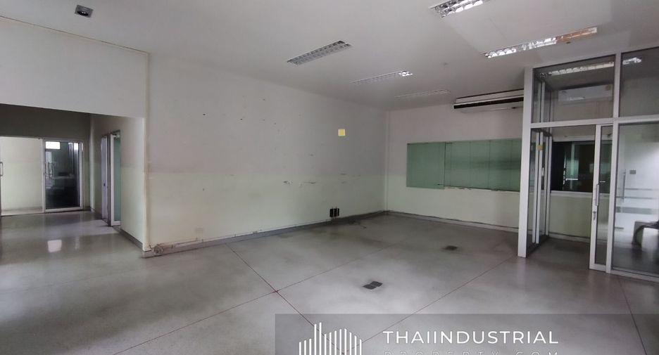 For rent warehouse in Mueang Samut Prakan, Samut Prakan