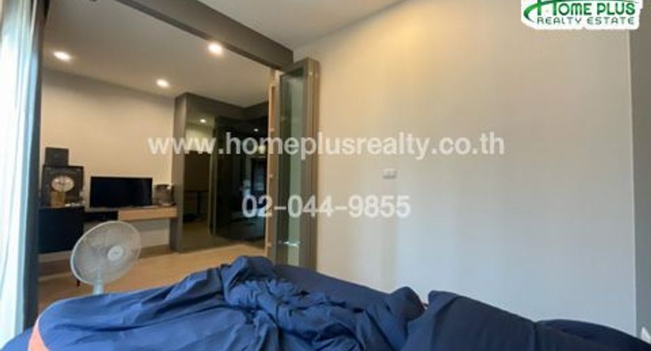 For sale 2 bedrooms townhouse in Lat Krabang, Bangkok