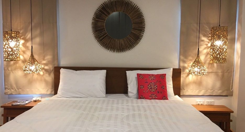 For rent 6 bedrooms house in San Sai, Chiang Mai