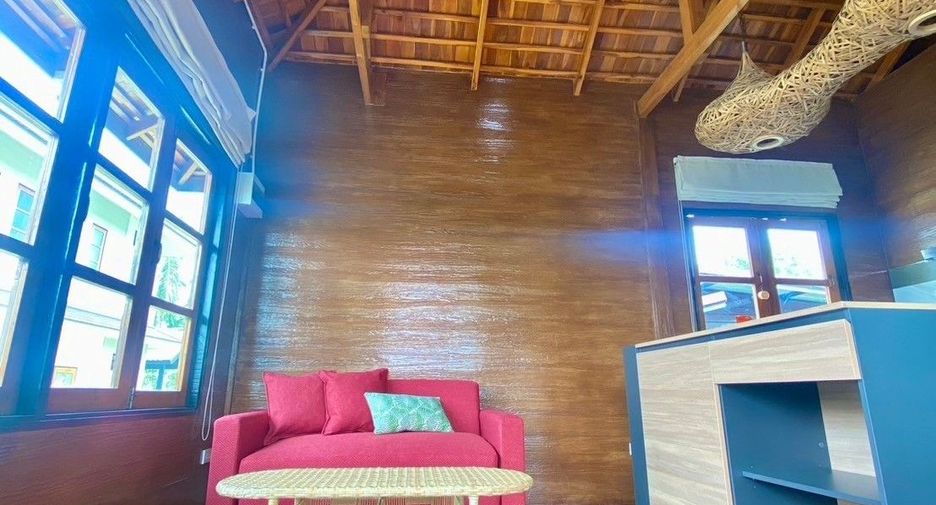 For rent 6 bedrooms house in San Sai, Chiang Mai